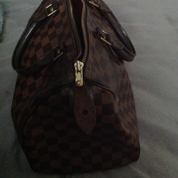 Louis Vuitton Speedy 30 Handbag - Picture 2 of 5